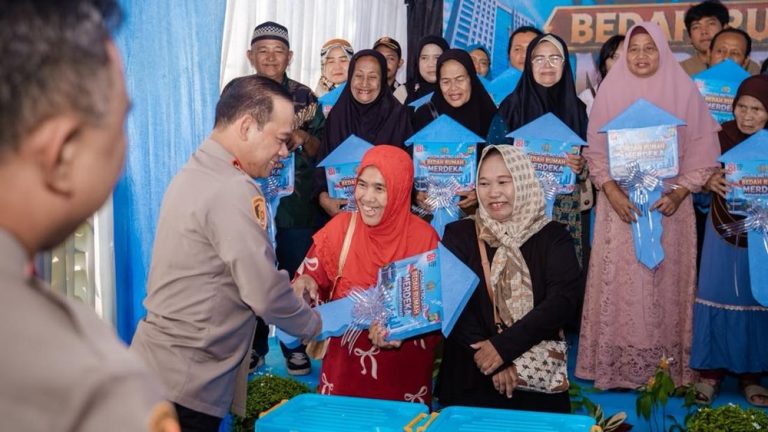 Polda Metro Jaya Ubah Hidup Warga Jadi Lebih Baik
