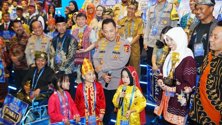 Panggung Impian Anak Bangsa Kapolri Hadirkan Kejutan Panggung Impian Anak Bangsa Kapolri Hadirkan Kejutan