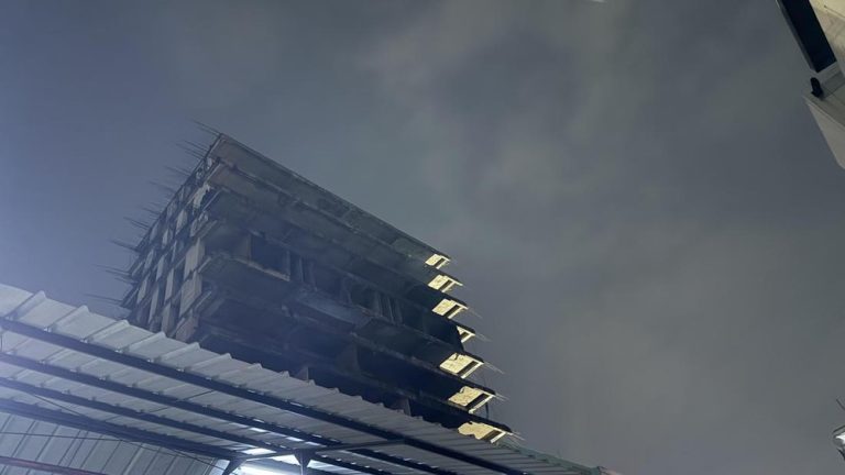 Api Gedung Kosong Gambir Ungkap Kendala Tak Terduga Api Gedung Kosong Gambir Ungkap Kendala Tak Terduga