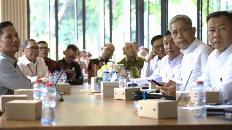 Wamensos Kawal Proyek Pendidikan Nasional Ini Progresnya
