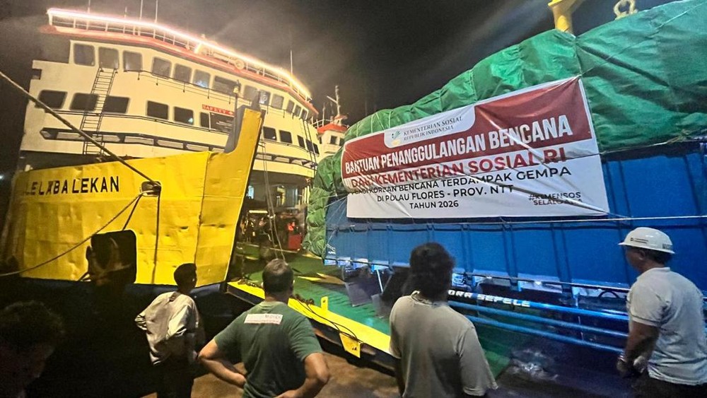 Bantuan Besar Gempa NTT Meluncur Lewat Laut