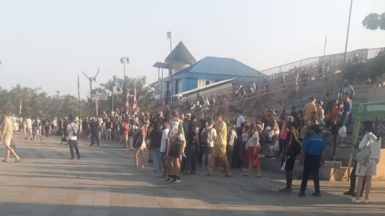 Labuan Bajo Mencekam Air Laut Surut Listrik Padam