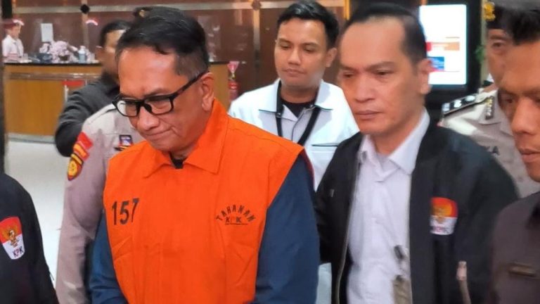 Pejabat Bea Cukai Kediri Akhirnya Ditahan KPK