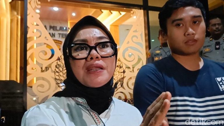 Formulir Tersembunyi Ungkap Kejanggalan Kematian Sutrimo Formulir Tersembunyi Ungkap Kejanggalan Kematian Sutrimo