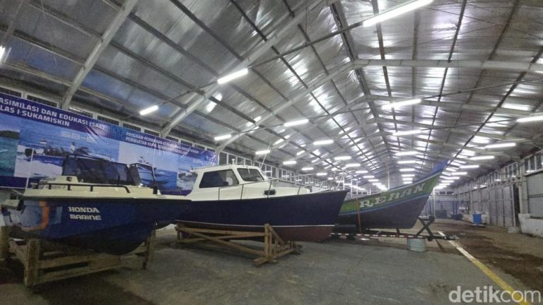 Napi Sukamiskin Ubah Penjara Jadi Galangan Kapal