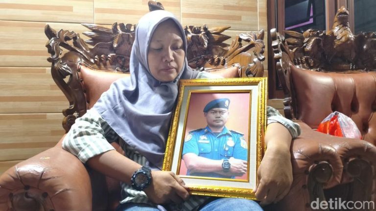 Ayah Damkar Gugur Impian Anaknya Terungkap Ayah Damkar Gugur Impian Anaknya Terungkap