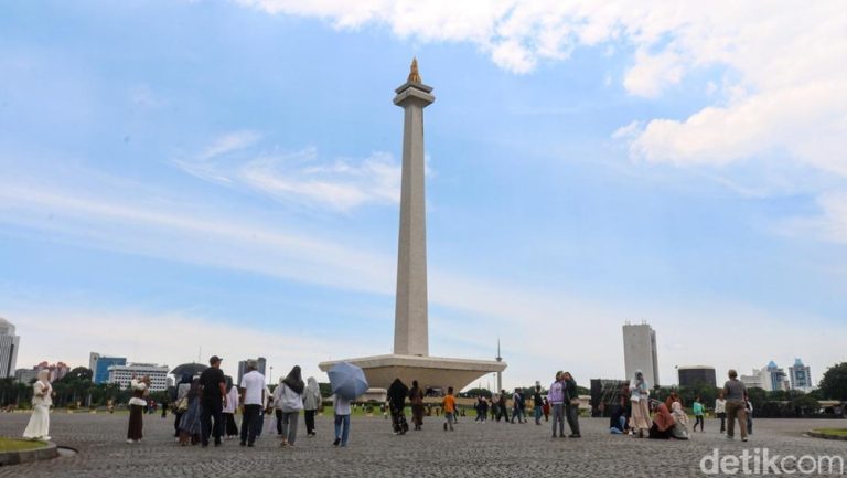 Monas Dijaga Ribuan Aparat Malam Nanti
