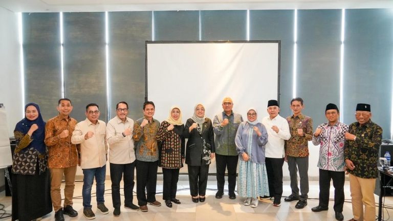 Otonomi Daerah Diuji Ketergantungan Pusat Terungkap