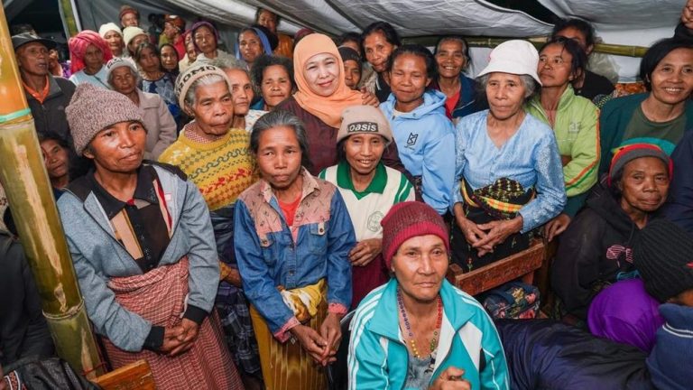 Bukan Hanya Logistik Khofifah Soroti Hal Penting Ini di NTT