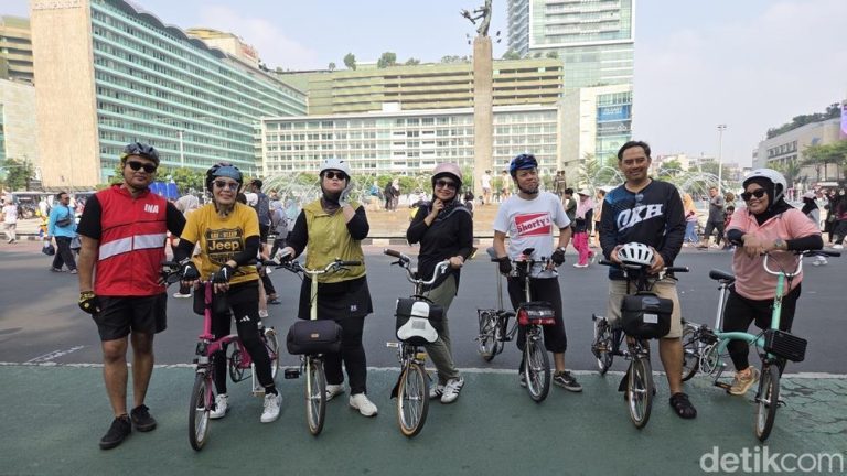 Masa Depan Jalur Sepeda Jakarta Terancam Warga Bereaksi