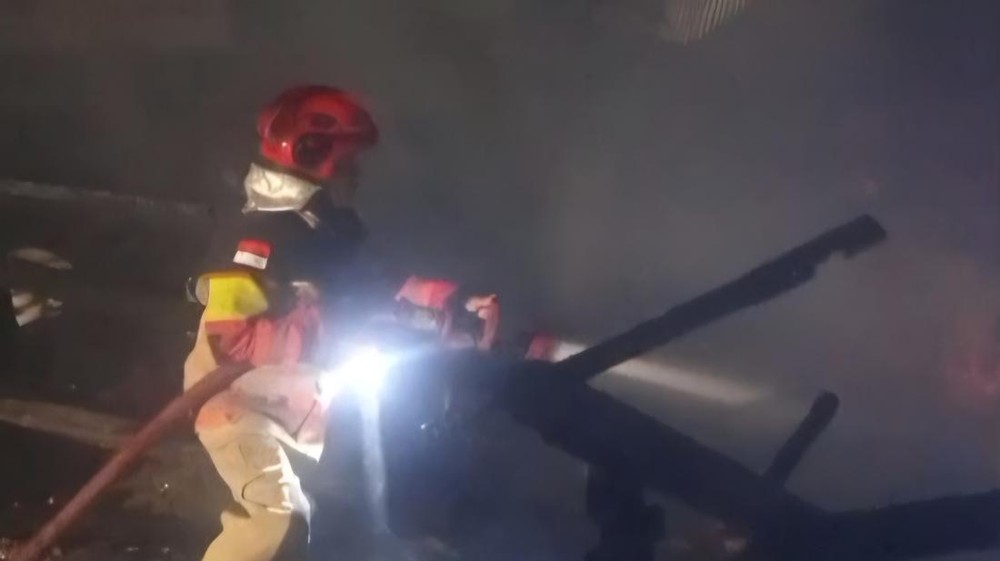 Pabrik Oncom Bogor Hangus Tengah Malam Kerugian Fantastis