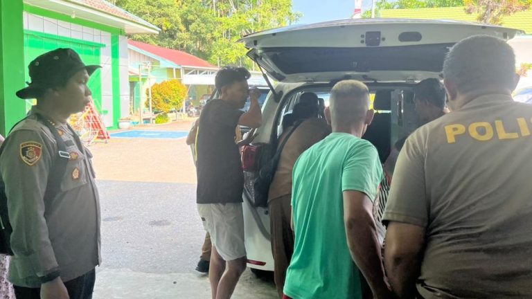 Mandi di Sungai Berujung Maut Bocah Jambi Tewas Diterkam Buaya Mandi di Sungai Berujung Maut Bocah Jambi Tewas Diterkam Buaya