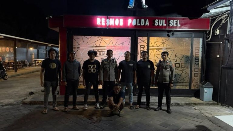 Upah Seratus Ribu Jerat Pemulung Upah Seratus Ribu Jerat Pemulung