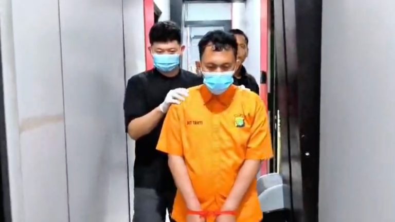 Tergiur Motor Mewah Berujung Petaka