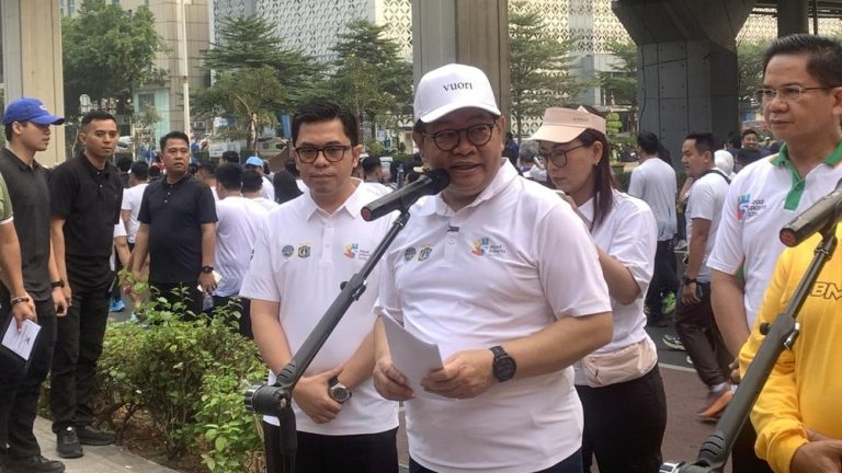 Jakarta Bongkar JPO Kembar Rasuna Said Jakarta Bongkar JPO Kembar Rasuna Said