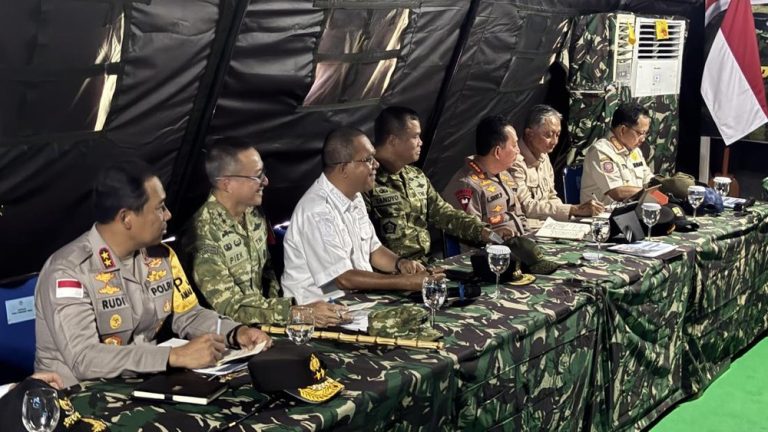 Prabowo Panggil Rentenir Pengganggu Korban Gempa Prabowo Panggil Rentenir Pengganggu Korban Gempa