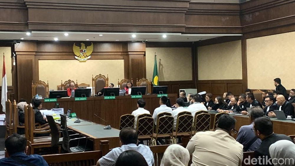 Delapan Koruptor LPEI Hadapi Hukuman Berat