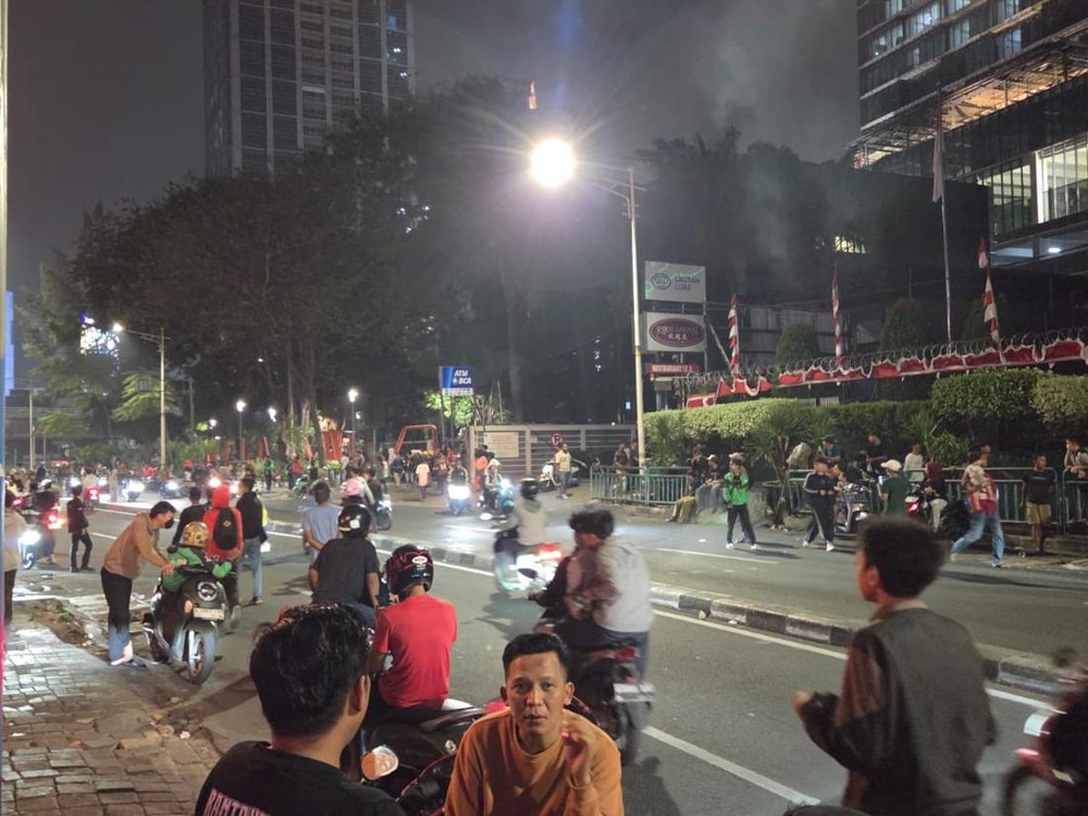 Jakarta Pusat Memanas Massa Belum Bubar