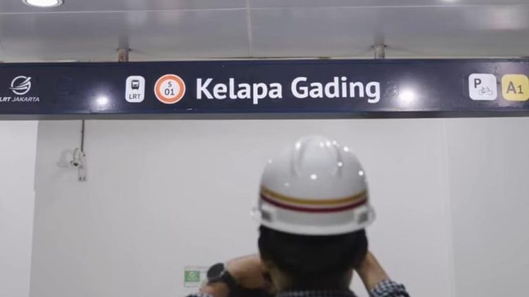Stasiun LRT Pegangsaan Dua Ganti Nama Ini Penjelasannya Stasiun LRT Pegangsaan Dua Ganti Nama Ini Penjelasannya