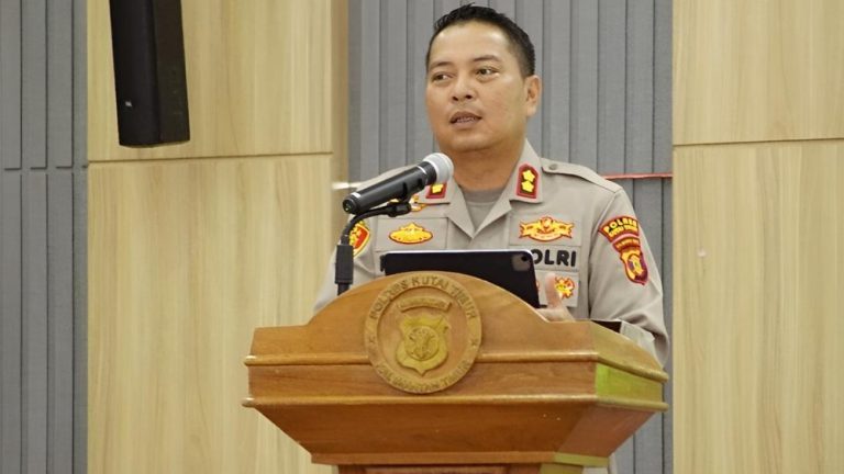 Drama Tembakan di Pelabuhan Balikpapan Pengemudi Ditangkap Drama Tembakan di Pelabuhan Balikpapan Pengemudi Ditangkap
