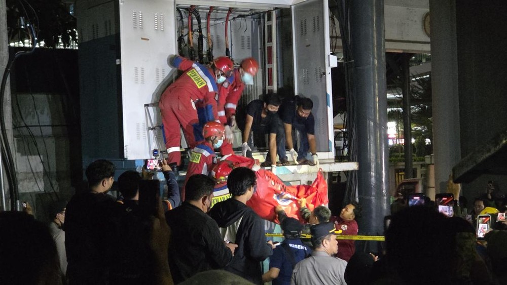 Pria Tak Dikenal Tewas di Gardu LRT