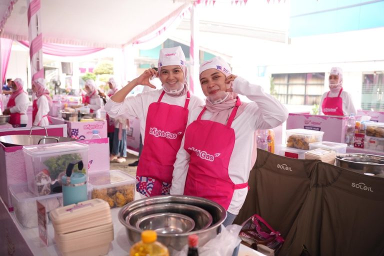 Pertamina Bikin Heboh Ribuan Orang di 8 Kota