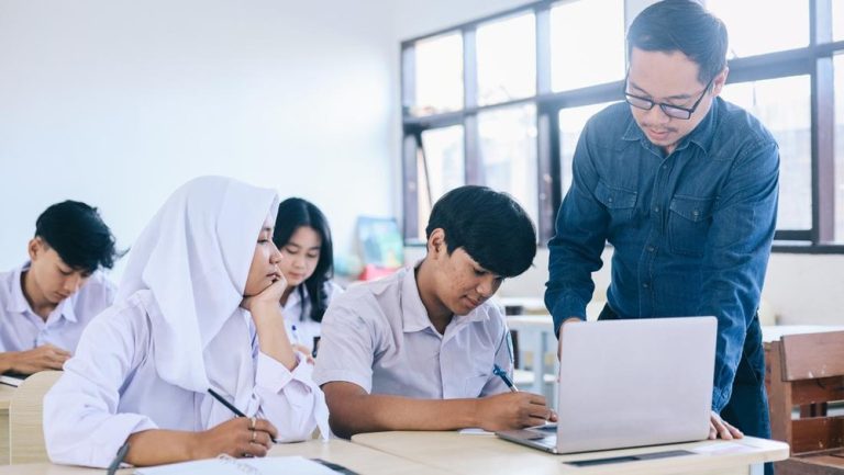 Anak Krakatau Erupsi Sekolah Banten Ambil Langkah Ini Anak Krakatau Erupsi Sekolah Banten Ambil Langkah Ini