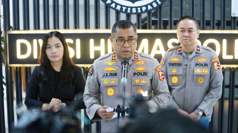 Polri Kerahkan Ratusan Ahli Ungkap Tragedi KM Virgo Polri Kerahkan Ratusan Ahli Ungkap Tragedi KM Virgo