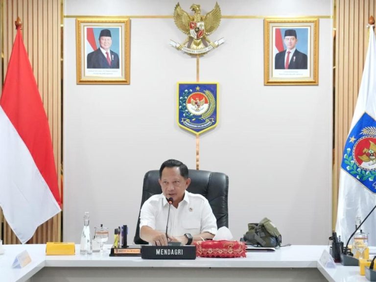 Peringatan Keras Tito Karnavian Batas Akhir Pemulihan Sumatera
