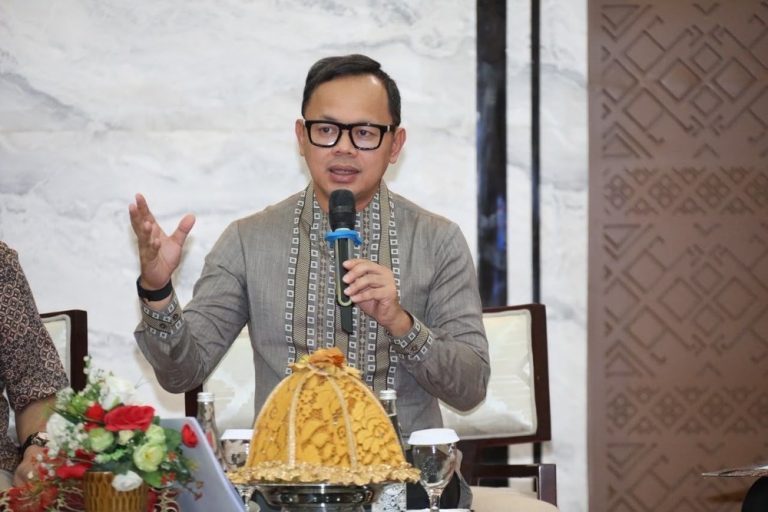 Wamendagri Ungkap Resep Jitu Ekonomi Meroket