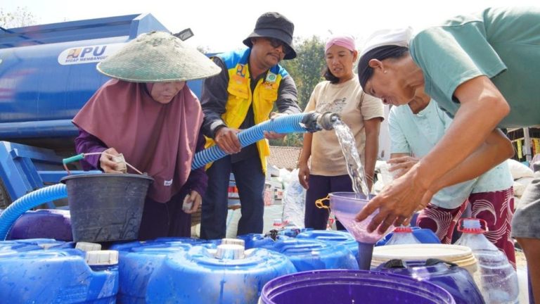 KemenPU Ungkap Strategi Selamatkan Sawah dan Jutaan Jiwa KemenPU Ungkap Strategi Selamatkan Sawah dan Jutaan Jiwa