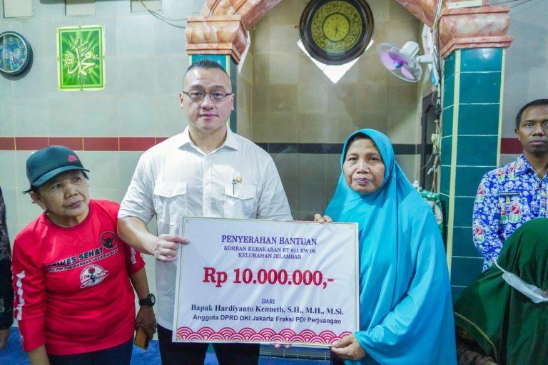 Gaji Sebulan Anggota Dewan Jakarta Langsung ke Warga