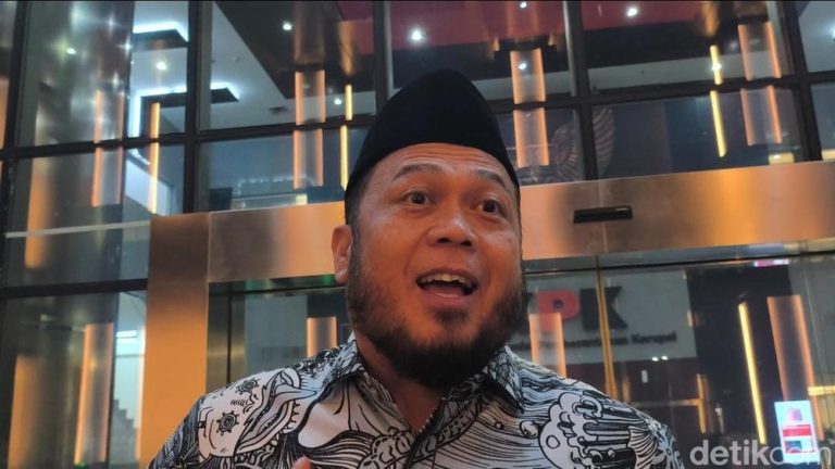 Ketua DPRD Bengkulu Diperiksa KPK Mengaku Tak Tahu Apa Apa