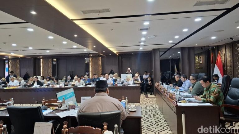 Wacana Gratis Transjakarta Khusus Pelajar Mengemuka