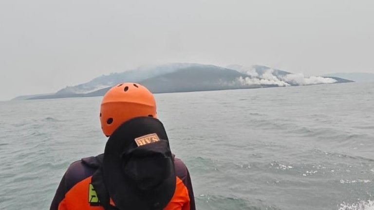 Jurnalis Hilang di Krakatau Akankah Ditemukan Jurnalis Hilang di Krakatau Akankah Ditemukan