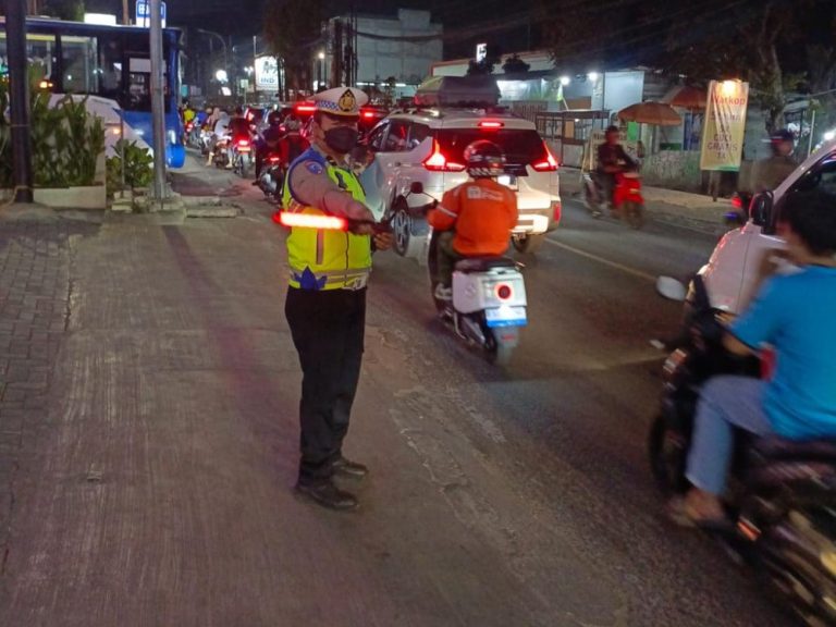 Terungkap Biang Kerok Macet Sawangan