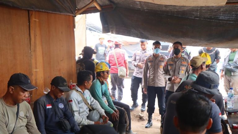 Kalteng Membara Mahasiswa Polri Turun Tangan