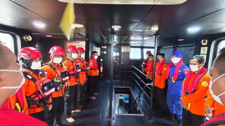 Pencarian Intensif Jurnalis Hilang di Krakatau