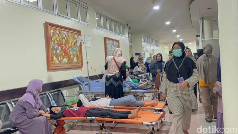 Sidoarjo Geger Ratusan Santri Keracunan Massal