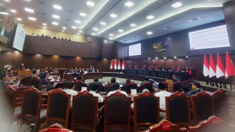 Gibran Terancam Diskualifikasi MK Perintahkan Ini Gibran Terancam Diskualifikasi MK Perintahkan Ini