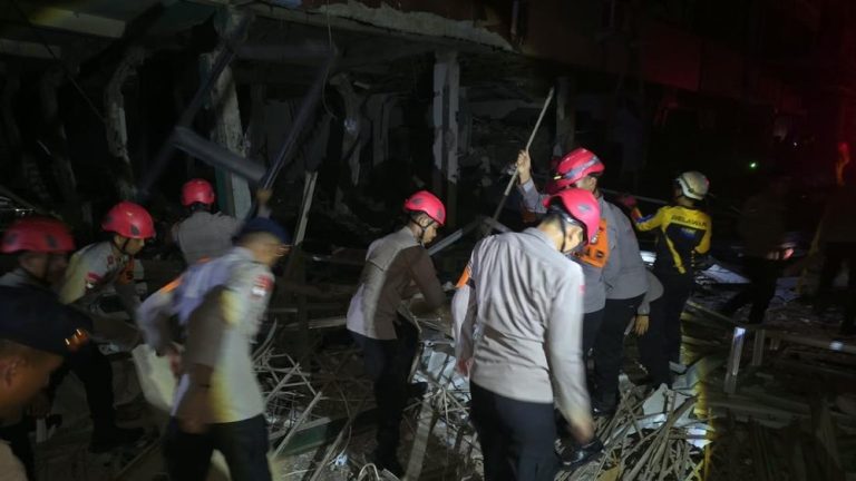 Ledakan Hebat Guncang Pasar Cimanggis